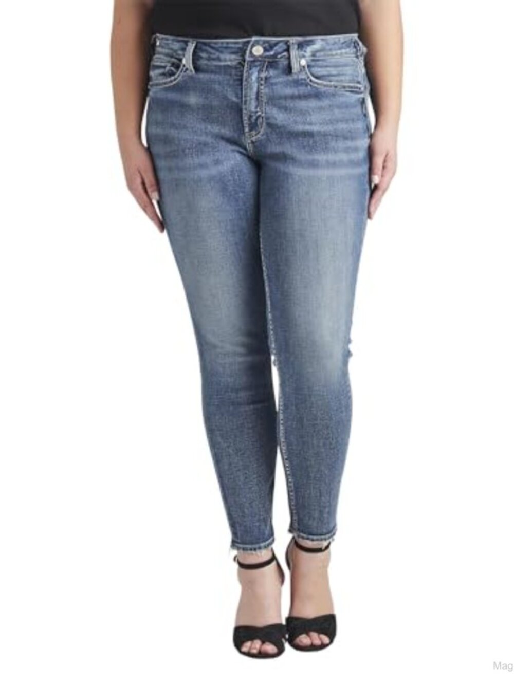 Mid Rise Skinny Leg Luxe Stretch Jeans 5-Pocket Curvy Fit